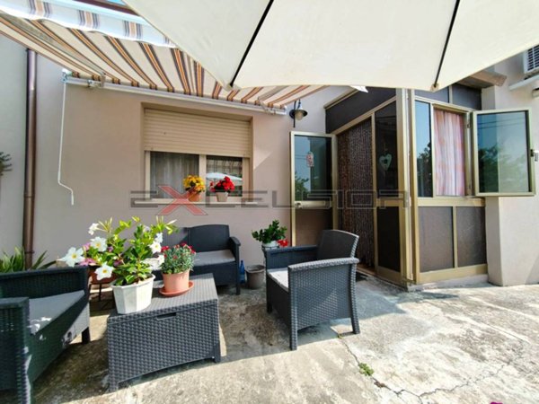 casa indipendente in vendita a Cavarzere