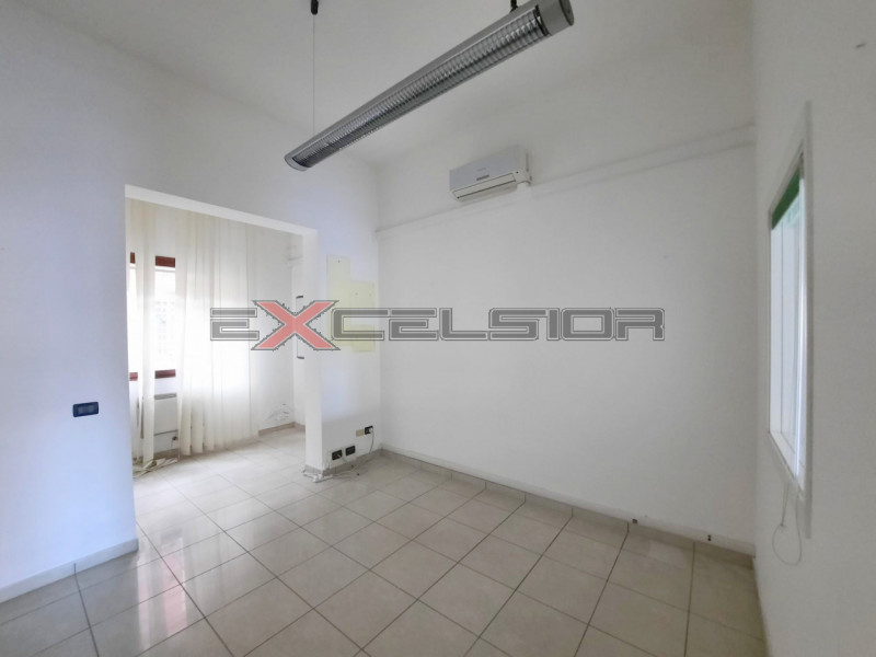 negozio in vendita a Cavarzere