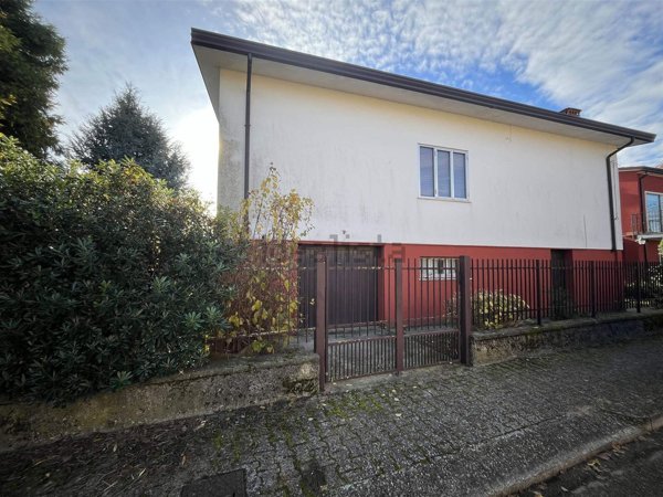 casa indipendente in vendita a Cavarzere