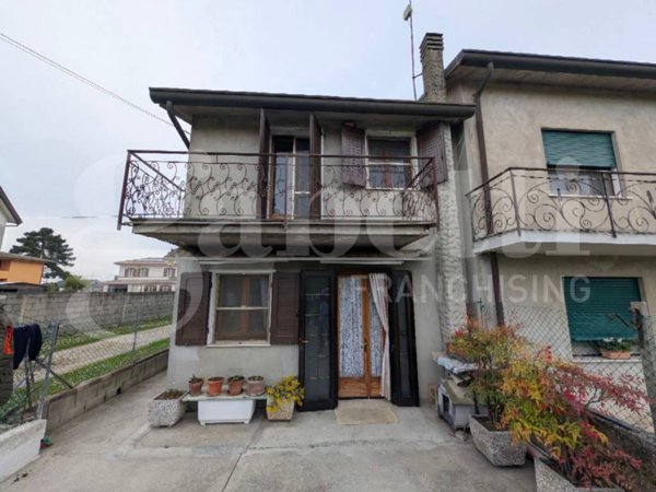 casa indipendente in vendita a Cavarzere in zona San Pietro