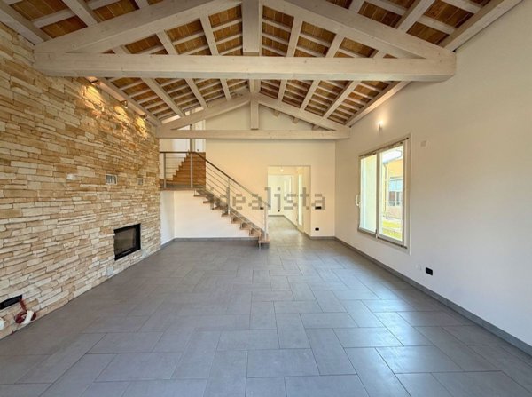 casa indipendente in vendita a Cavarzere in zona Boscochiaro