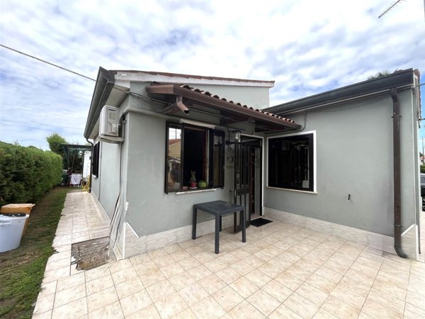 casa indipendente in vendita a Cavarzere in zona Rottanova