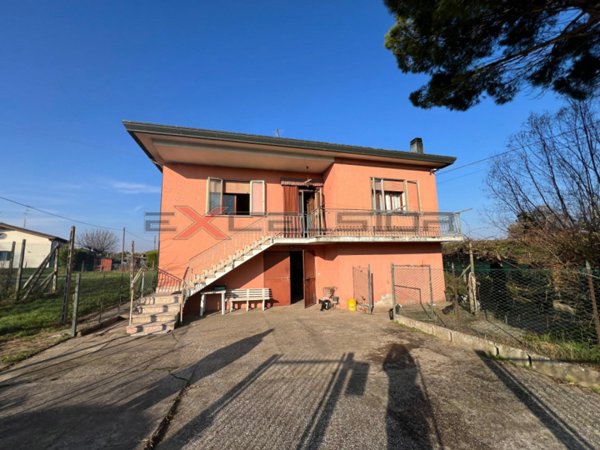 casa indipendente in vendita a Cavarzere in zona Rottanova