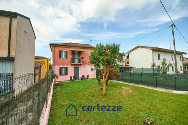 casa indipendente in vendita a Cavarzere