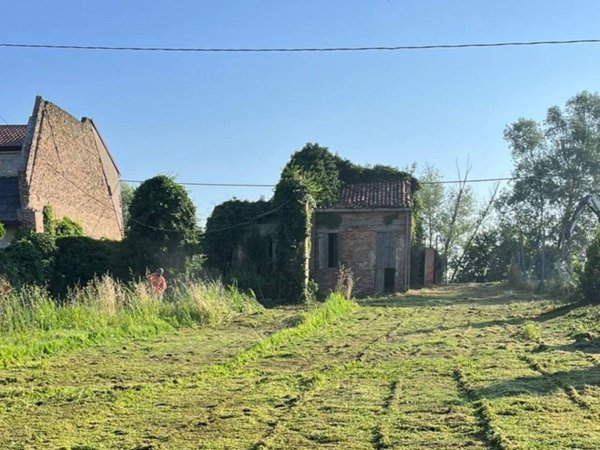 casa indipendente in vendita a Cavarzere
