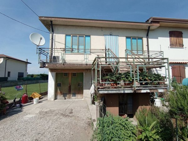 casa indipendente in vendita a Cavarzere in zona San Pietro