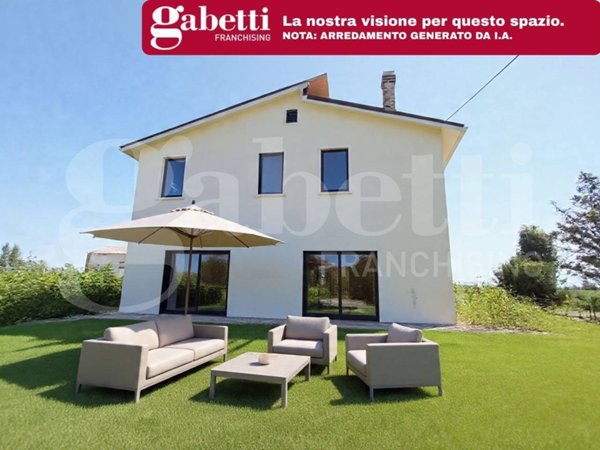 casa indipendente in vendita a Cavarzere
