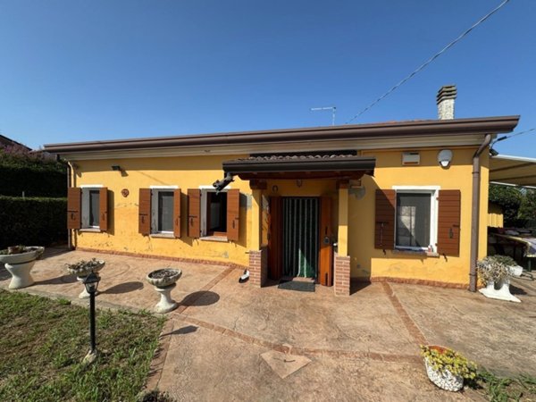 casa indipendente in vendita a Cavarzere in zona San Pietro