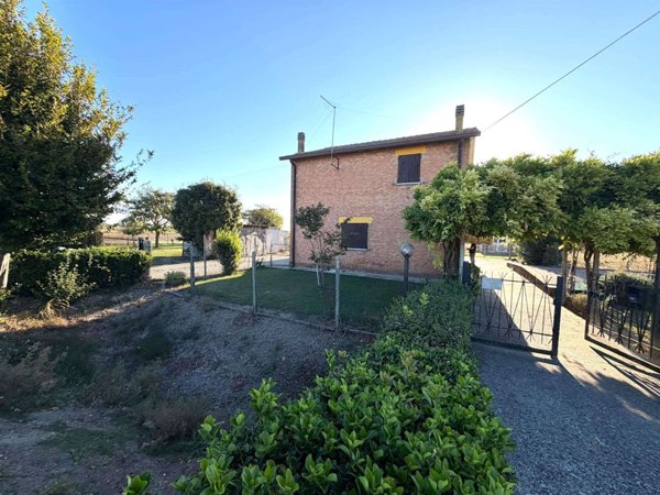 casa indipendente in vendita a Cavarzere in zona Grignella