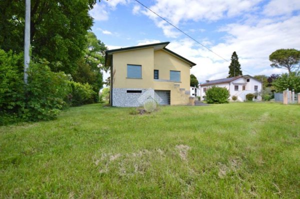 casa indipendente in vendita a Ceggia