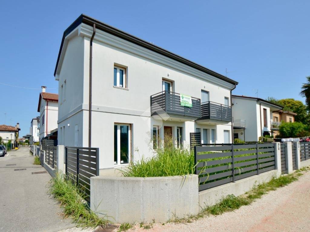 casa indipendente in vendita a Ceggia