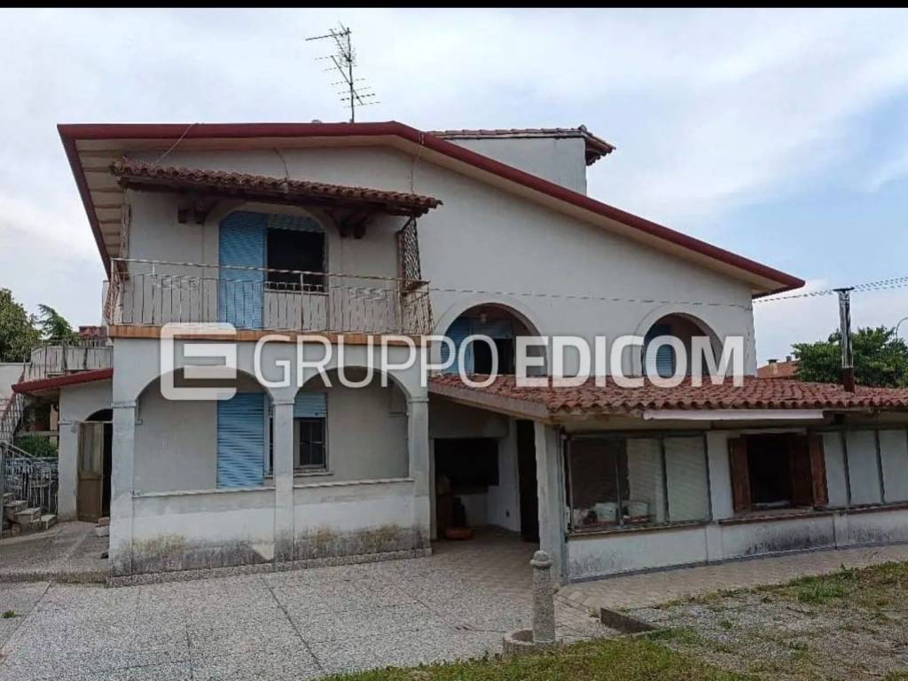 casa indipendente in vendita a Ceggia