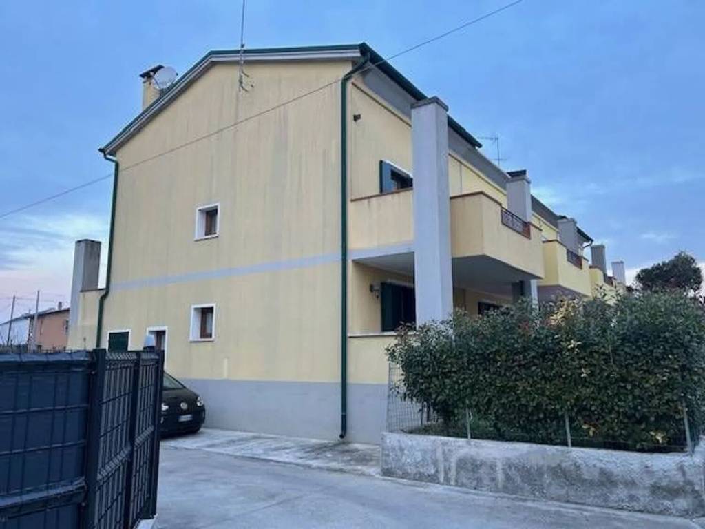 casa indipendente in vendita a Ceggia