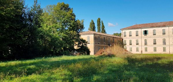 locale di sgombero in vendita a Ceggia in zona Gainiga