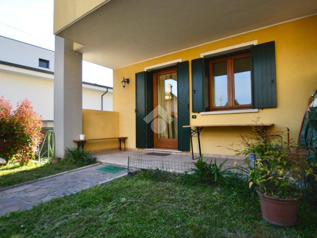 casa indipendente in vendita a Ceggia