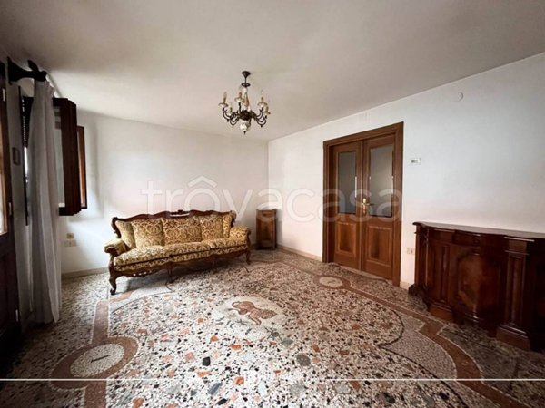 casa indipendente in vendita a Ceggia