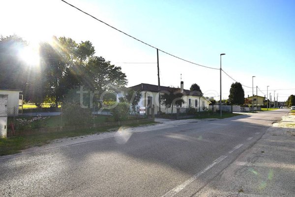 casa indipendente in vendita a Ceggia in zona Gainiga