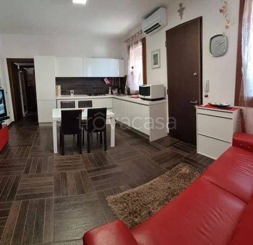 appartamento in vendita a Chioggia in zona Sottomarina