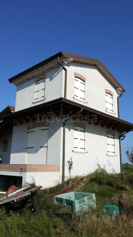 casa indipendente in vendita a Chioggia in zona Cà Lino