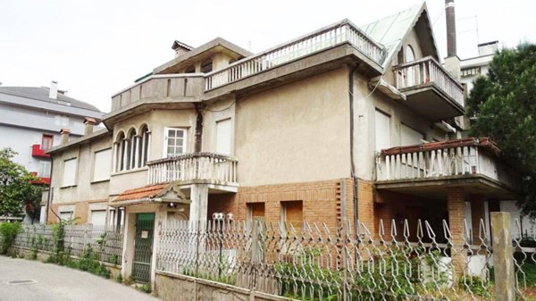 casa indipendente in vendita a Chioggia in zona Sottomarina