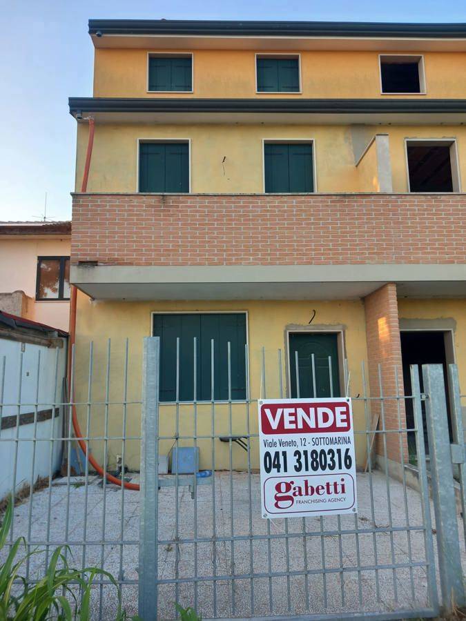 villa in vendita a Chioggia in zona Sant'Anna di Chioggia