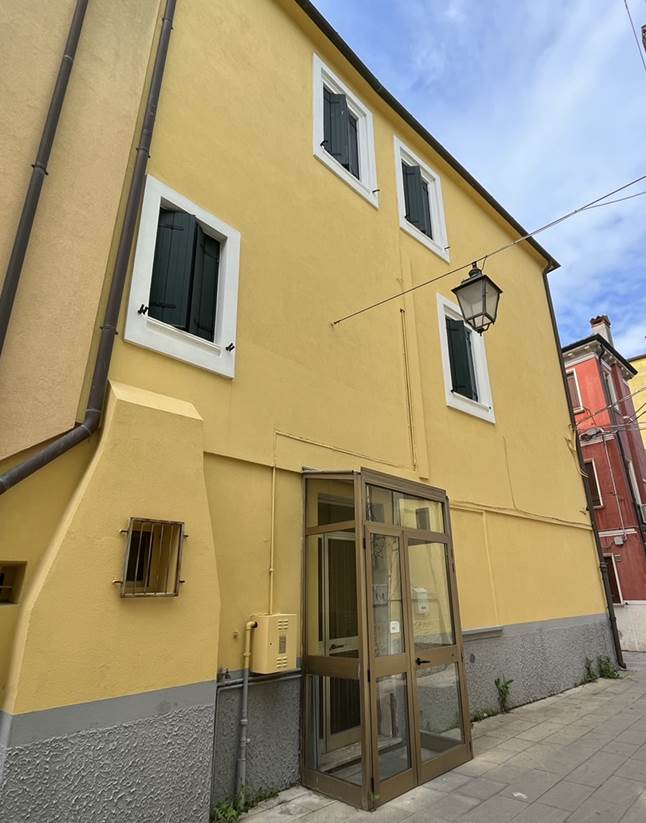 casa indipendente in vendita a Chioggia in zona Sottomarina