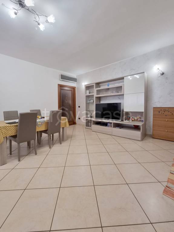 appartamento in vendita a Chioggia in zona Sottomarina