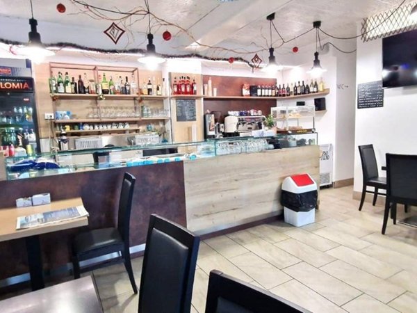 locale commerciale in vendita a Chioggia