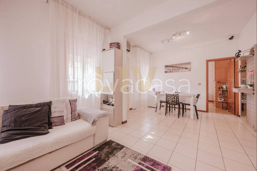 casa indipendente in vendita a Chioggia in zona Sottomarina