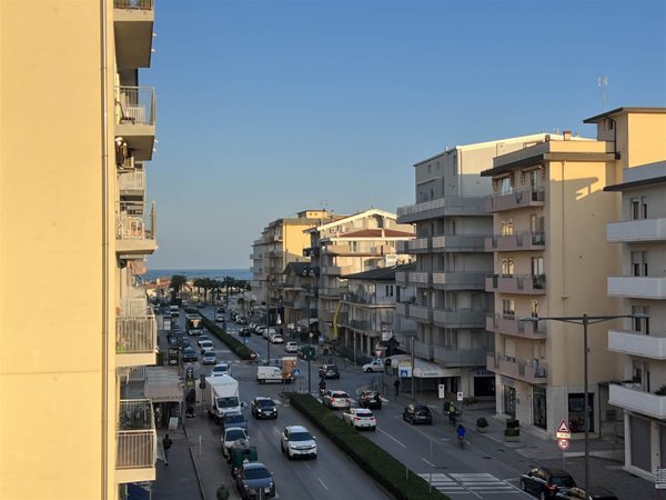appartamento in vendita a Chioggia in zona Sottomarina