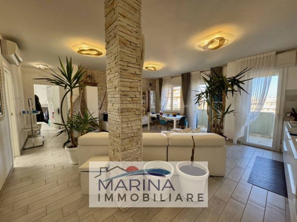 appartamento in vendita a Chioggia in zona Sottomarina