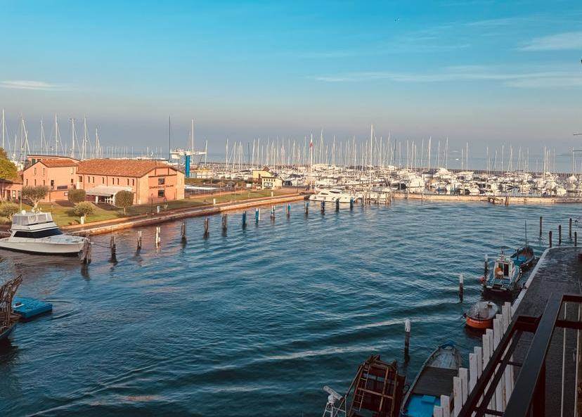 appartamento in vendita a Chioggia in zona Sottomarina