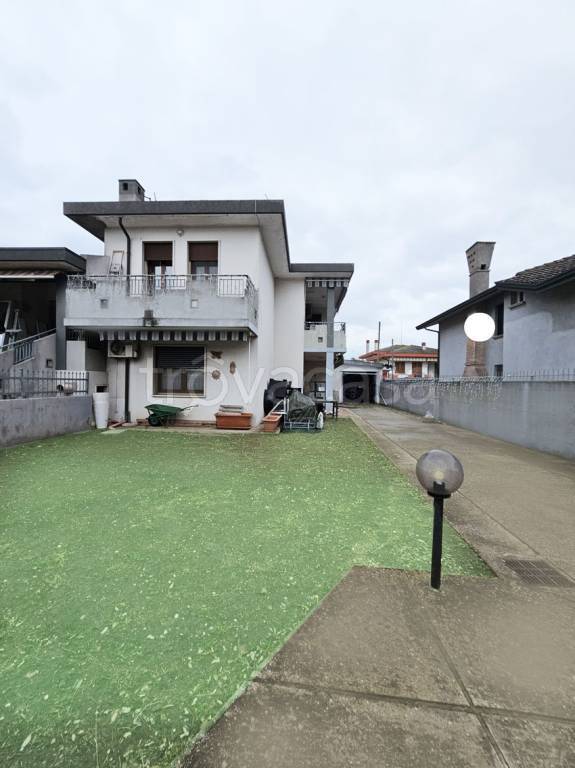 casa indipendente in vendita a Chioggia in zona Sant'Anna di Chioggia
