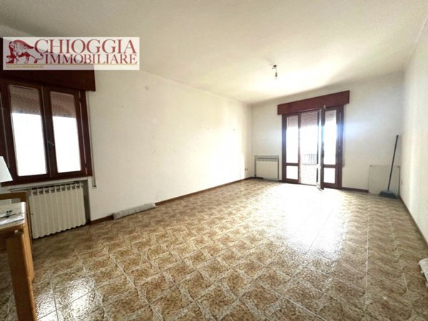 appartamento in vendita a Chioggia in zona Sottomarina