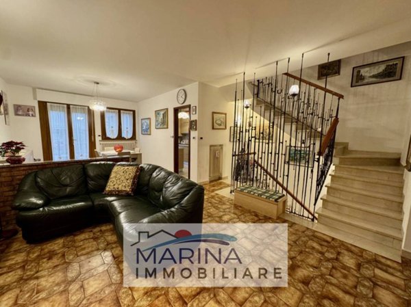 casa indipendente in vendita a Chioggia in zona Sottomarina