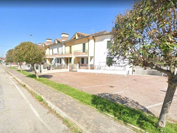 casa indipendente in vendita a Chioggia in zona Valli