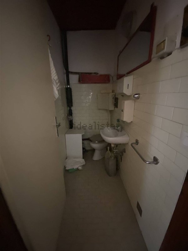 ufficio in vendita a Chioggia in zona Sottomarina