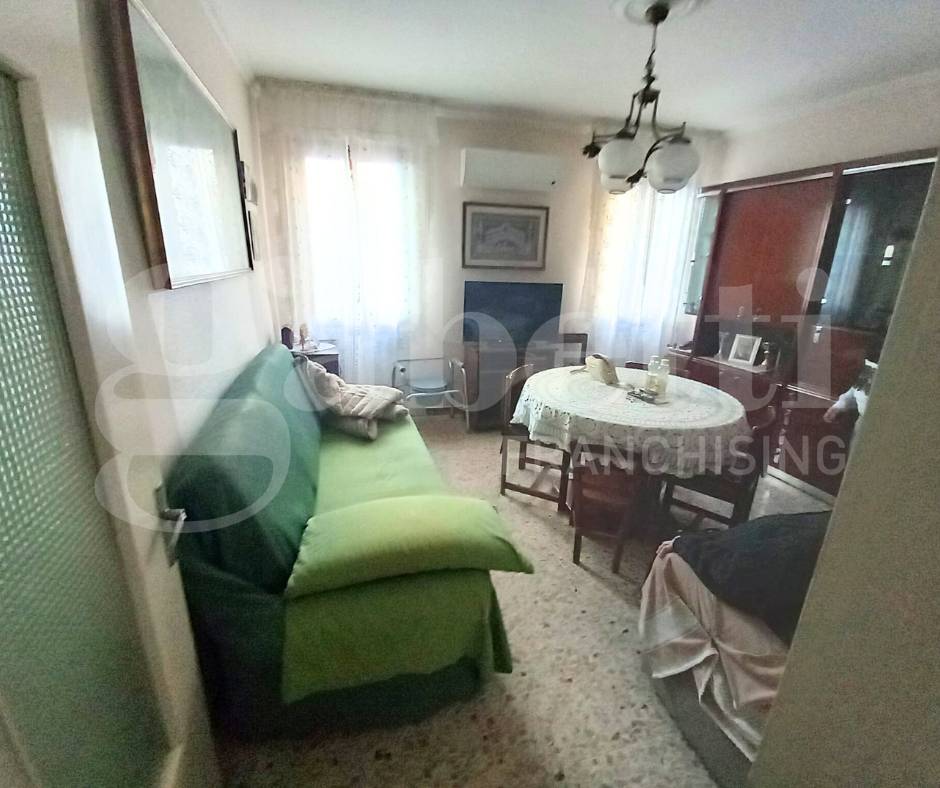 casa indipendente in vendita a Chioggia in zona Sottomarina