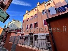 casa indipendente in vendita a Chioggia in zona Sottomarina