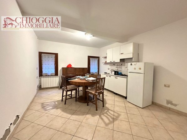 casa indipendente in vendita a Chioggia in zona Sottomarina
