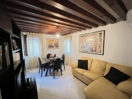 casa indipendente in vendita a Chioggia in zona Sottomarina