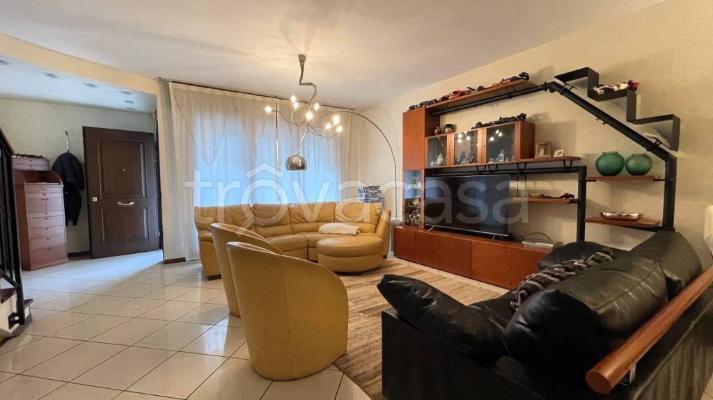 casa indipendente in vendita a Chioggia in zona Sottomarina