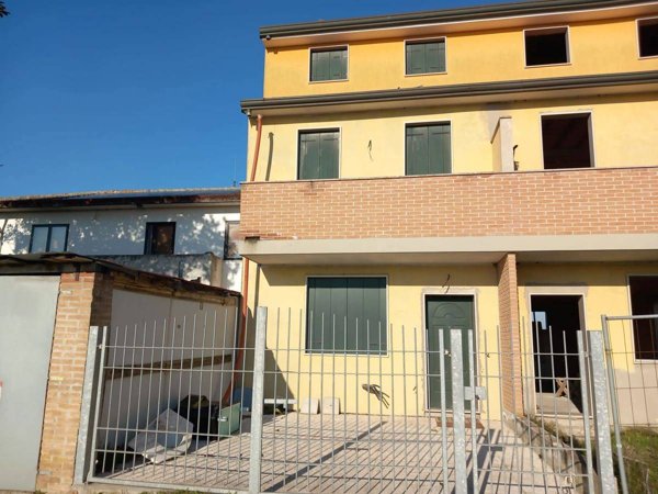 casa indipendente in vendita a Chioggia in zona Sant'Anna di Chioggia