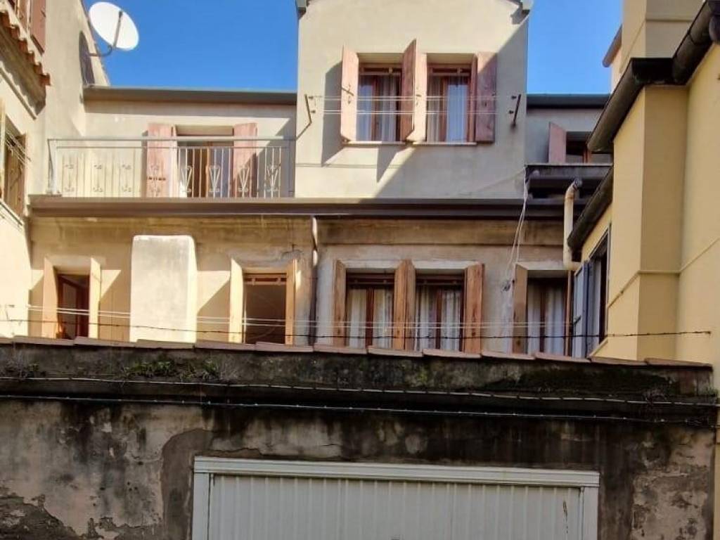 casa indipendente in vendita a Chioggia