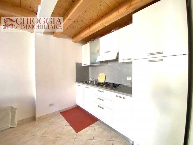 appartamento in vendita a Chioggia in zona Sottomarina