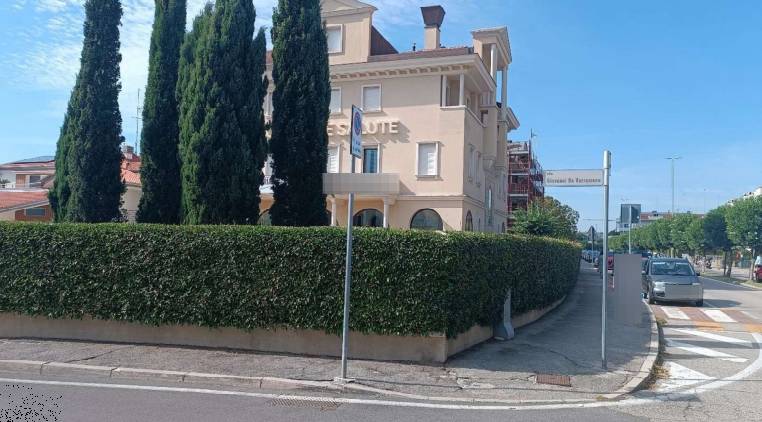 appartamento in vendita a Chioggia in zona Sottomarina