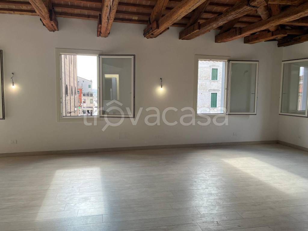 appartamento in vendita a Chioggia in zona Sottomarina