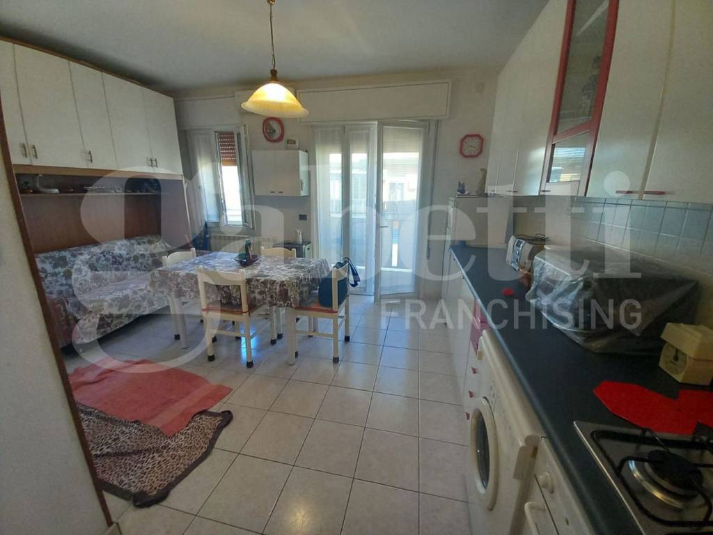appartamento in vendita a Chioggia in zona Sottomarina