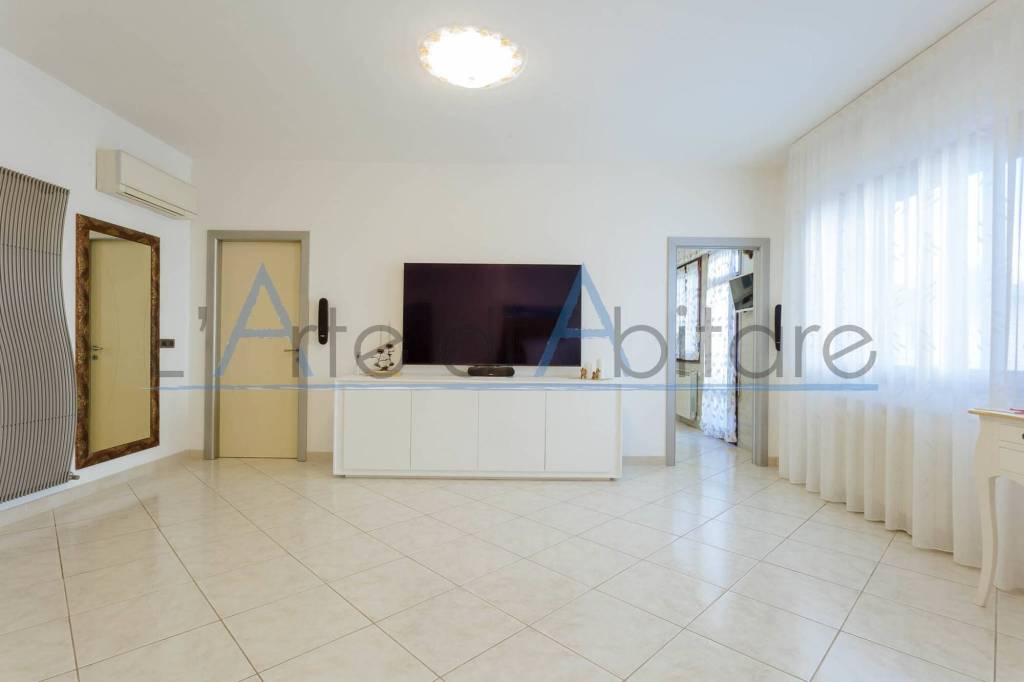 appartamento in vendita a Chioggia in zona Sottomarina