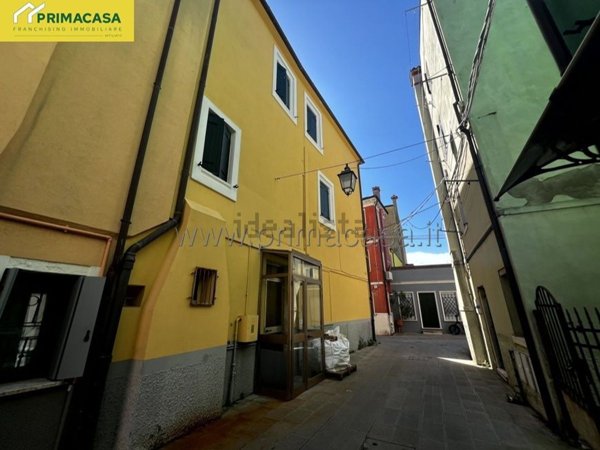 appartamento in vendita a Chioggia in zona Sottomarina